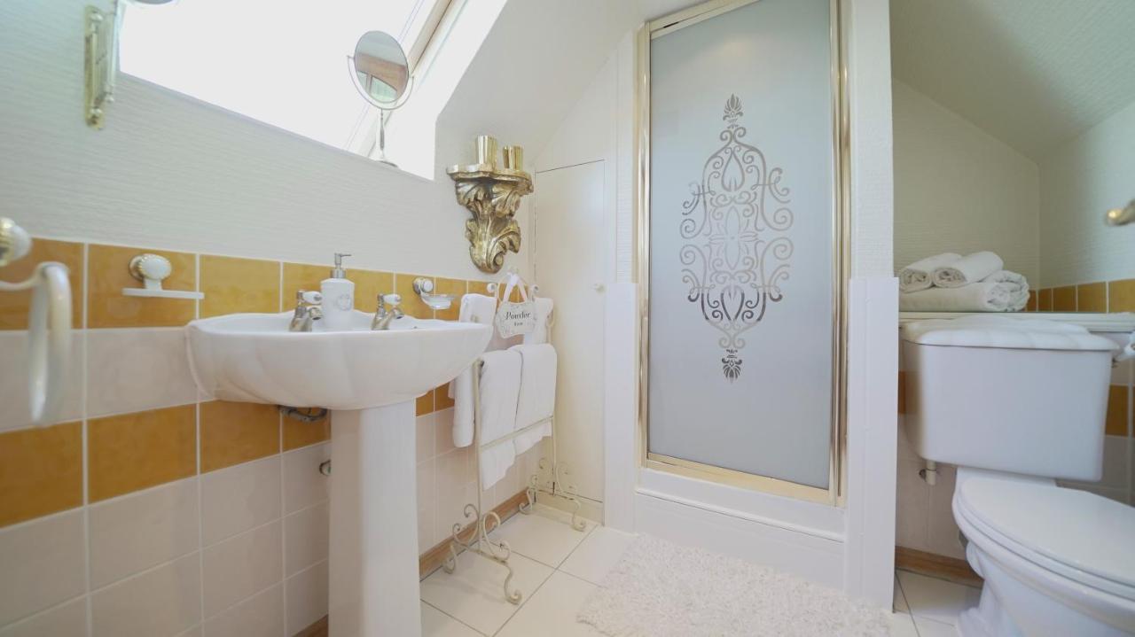 The Old Tramhouse Self Catering Apartments Стърлинг Екстериор снимка