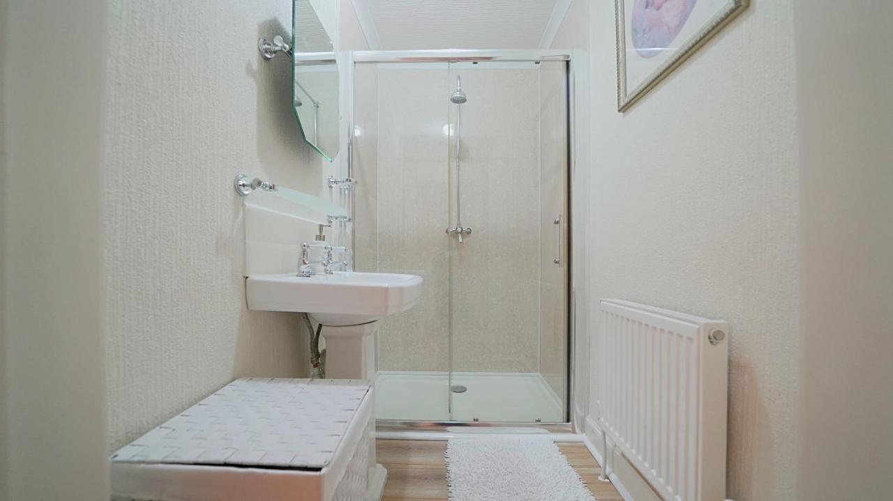 The Old Tramhouse Self Catering Apartments Стърлинг Екстериор снимка