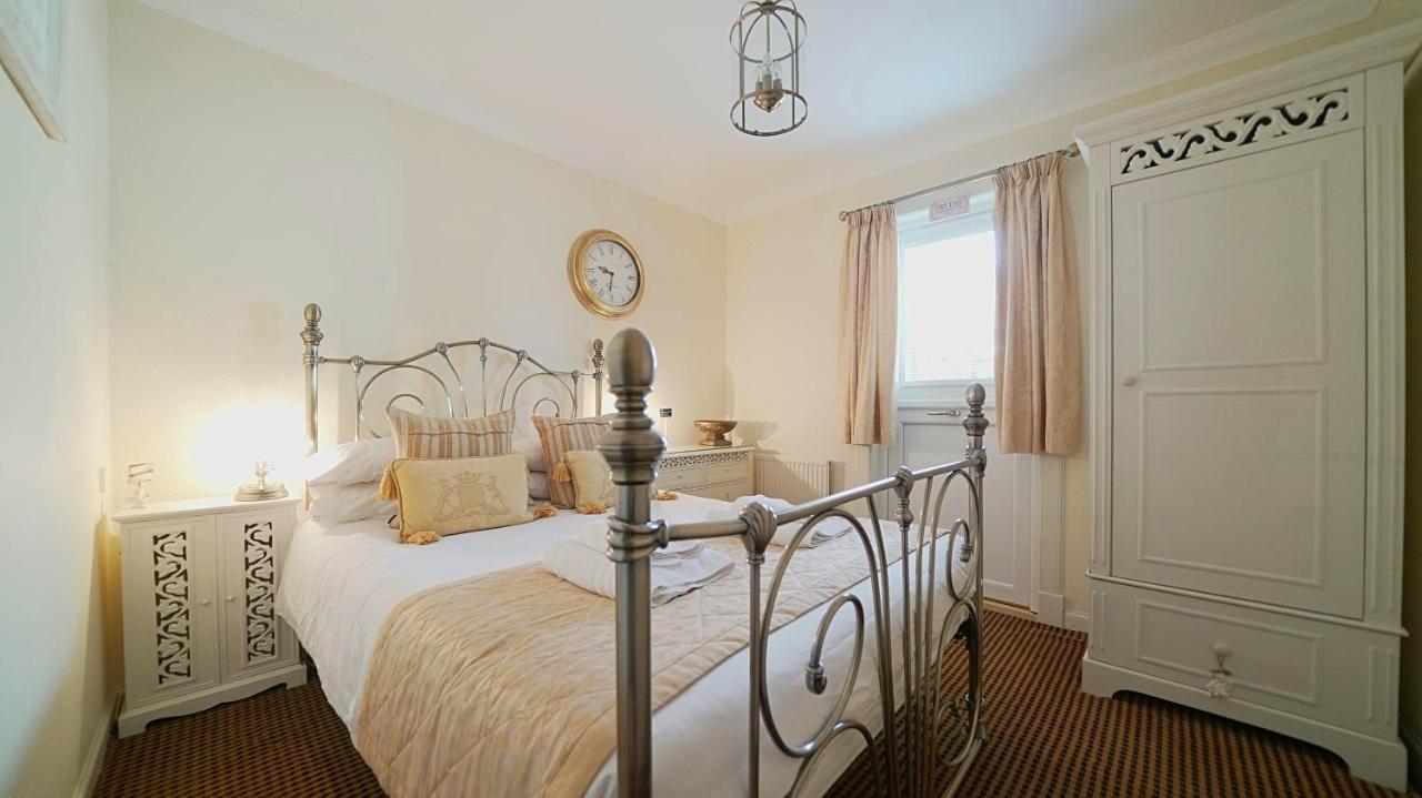 The Old Tramhouse Self Catering Apartments Стърлинг Екстериор снимка