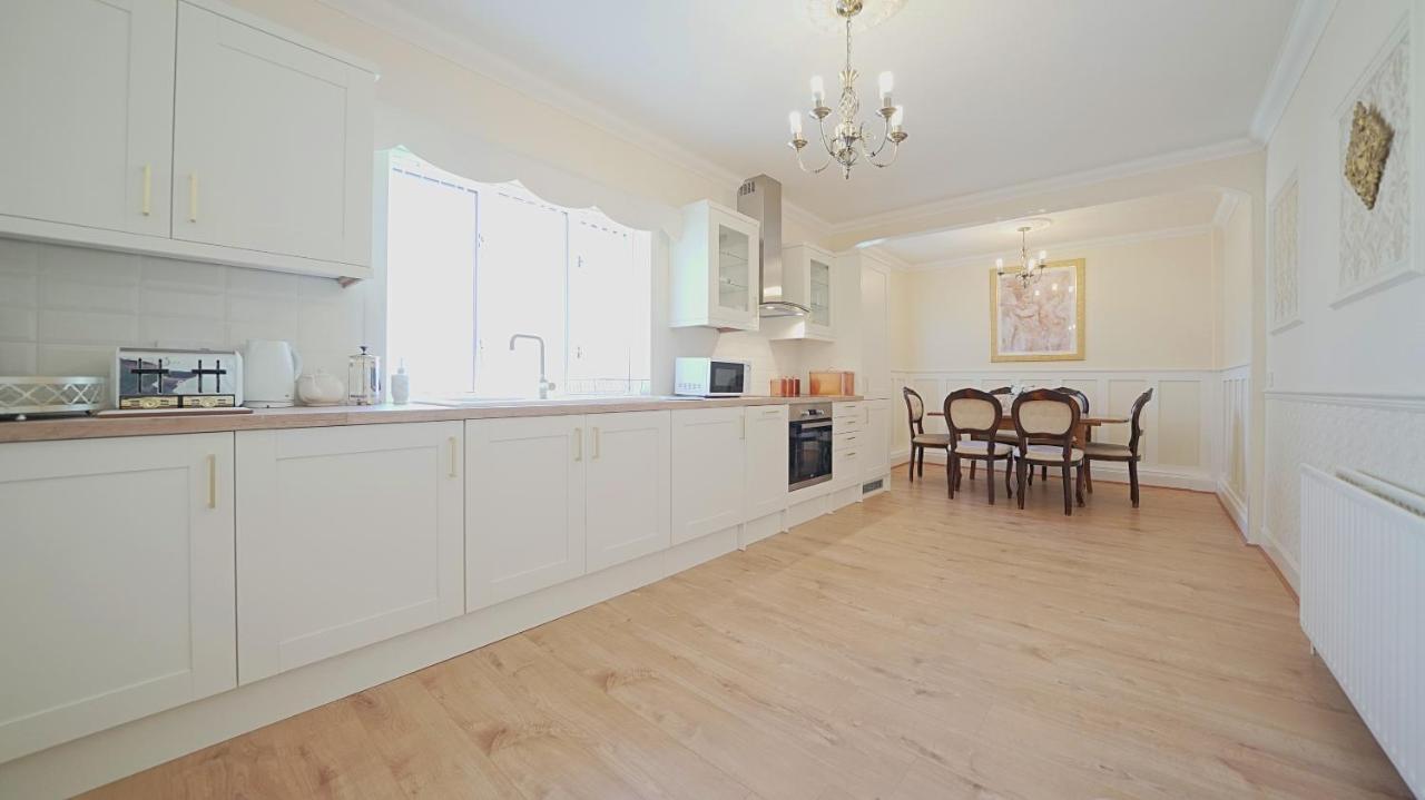 The Old Tramhouse Self Catering Apartments Стърлинг Екстериор снимка