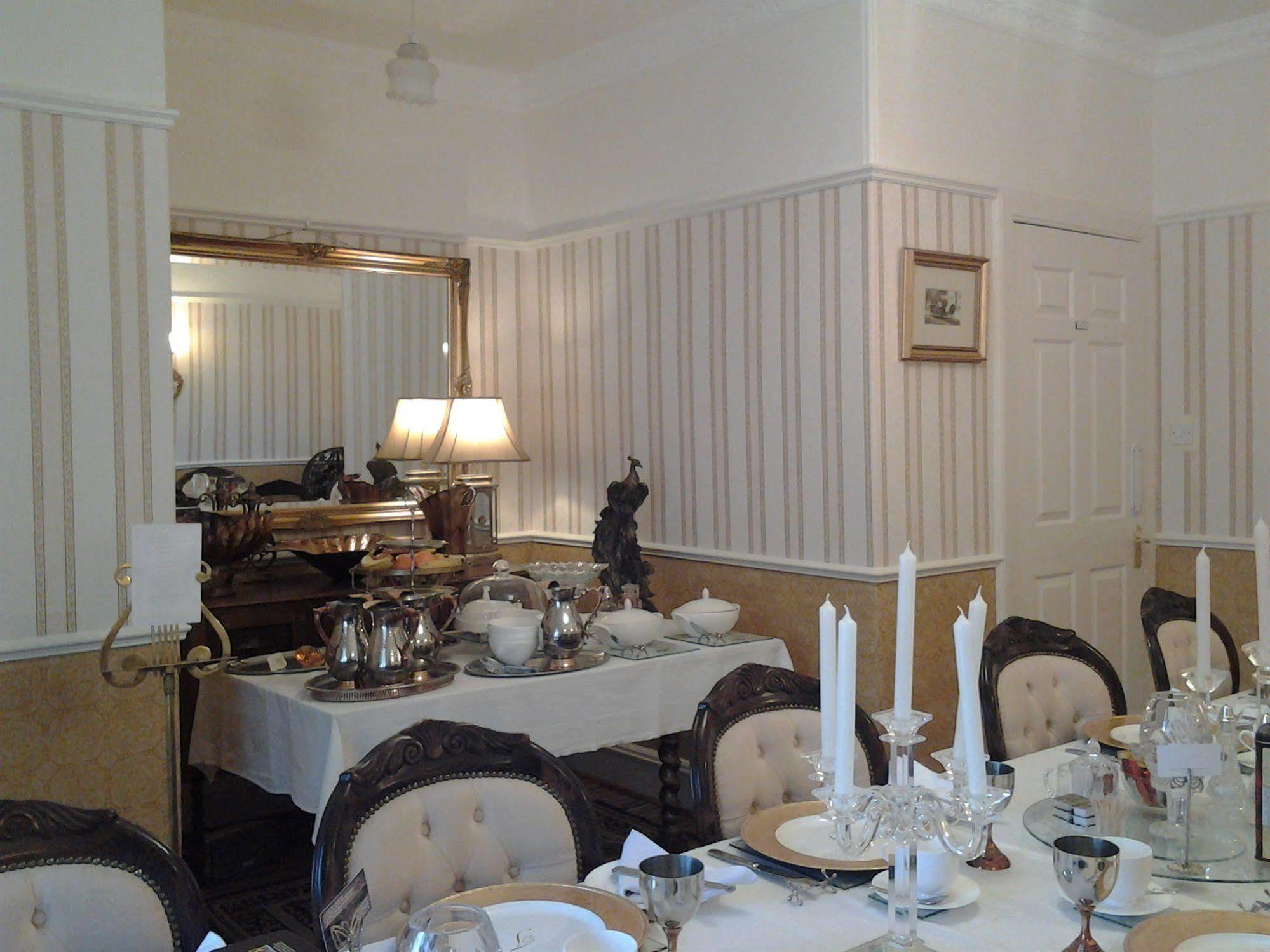 The Old Tramhouse Self Catering Apartments Стърлинг Екстериор снимка